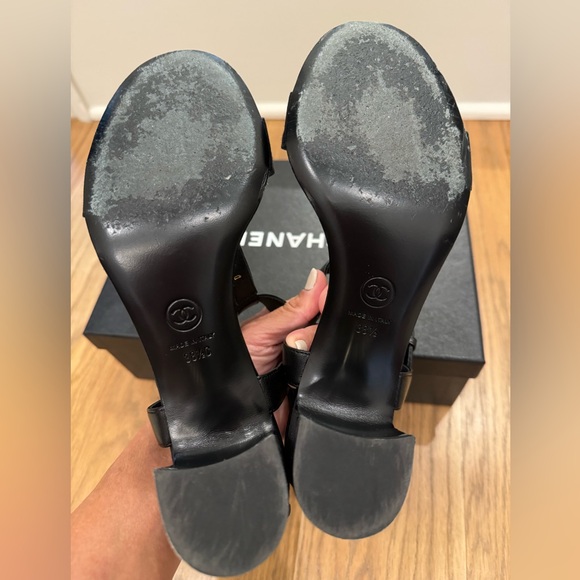 Authentic Preowned Black Chanel Sandals Size 38.5 - Picture 7 of 9